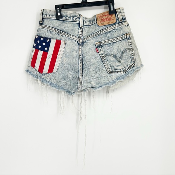 Levi's vintage 505 Regular fit American flag cut off Jean denim shorts size 31” - Picture 2 of 11